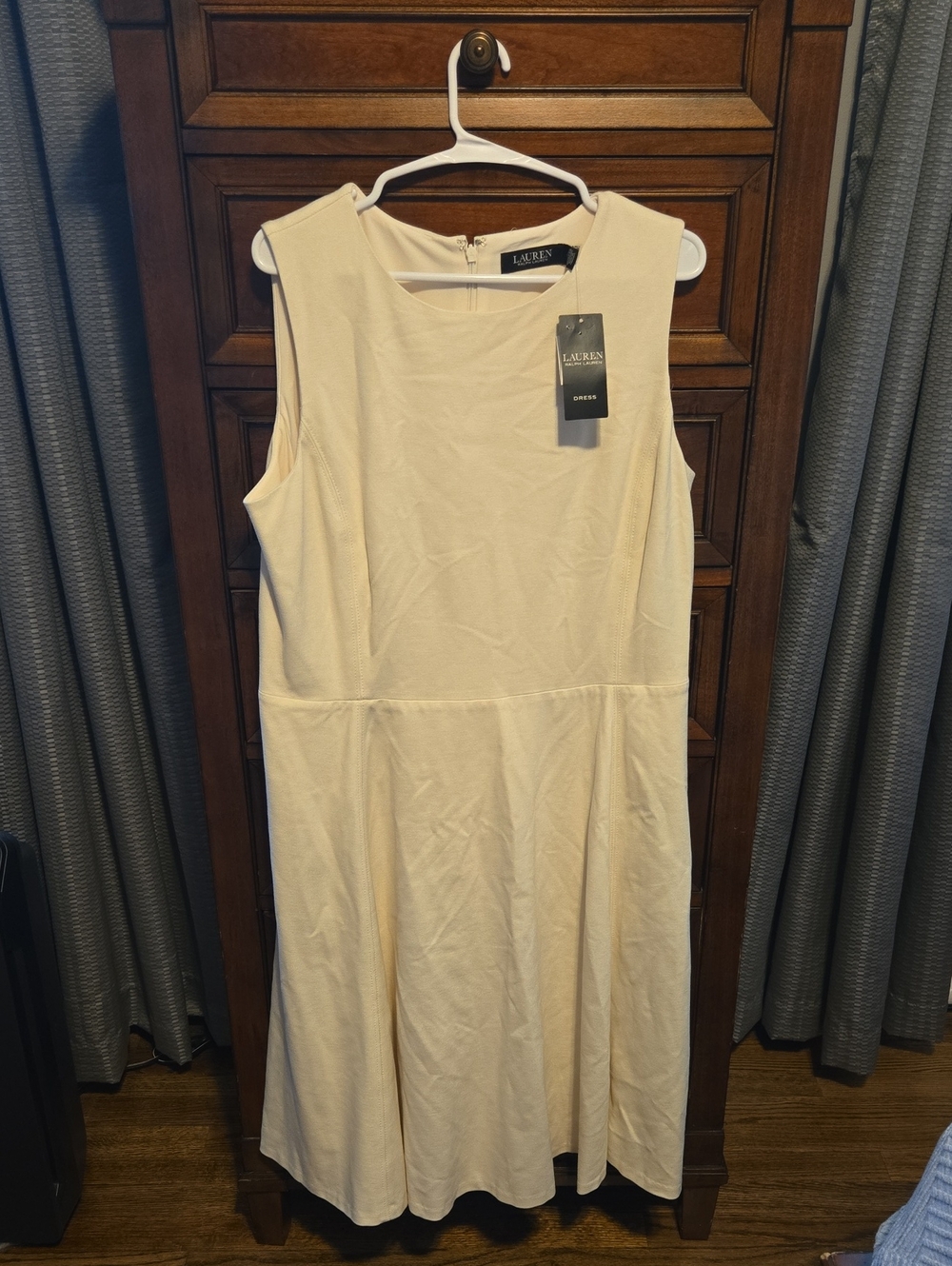 NWT Lauren Ralph Lauren Cream Sleeveless Midi Dress